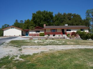 9445 Santa Barbara Rd, Atascadero, CA 93422