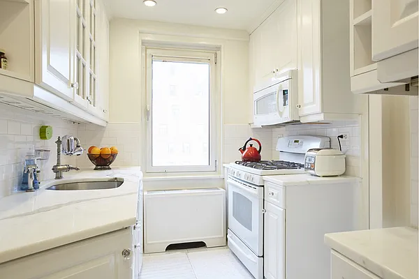 Rented by Stribling | media 24