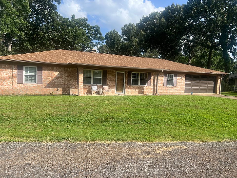 1st image of 205 Angelina Dr
