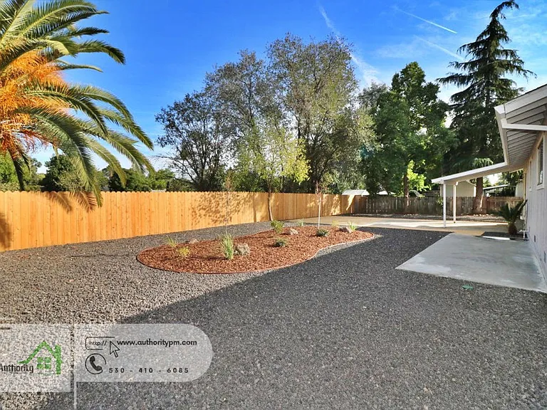 155 Mary Ln — Photo 26