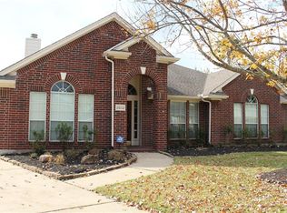 1502 Knotty Pine Cir S, Pearland, TX 77581