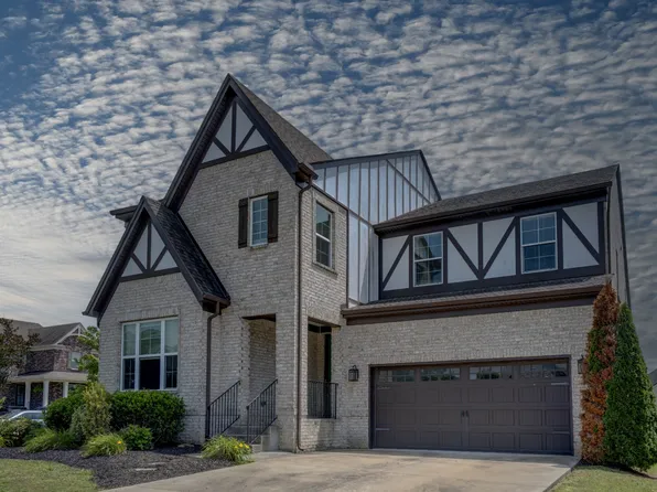 2001 Oliver Dr, Mount Juliet, TN 37122