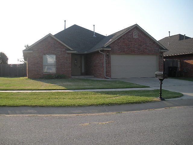 1st image of 3612 New London Ave
