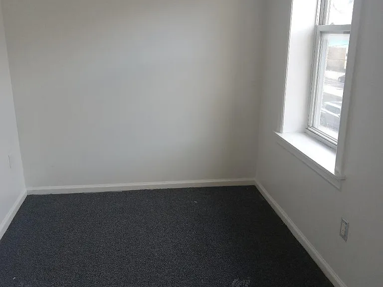 5514 Market St — Photo 3
