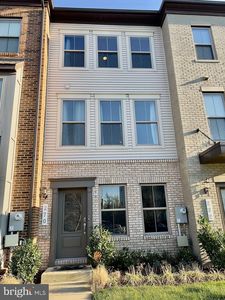 270 Phoenix Dr, Upper Marlboro, MD, 20774