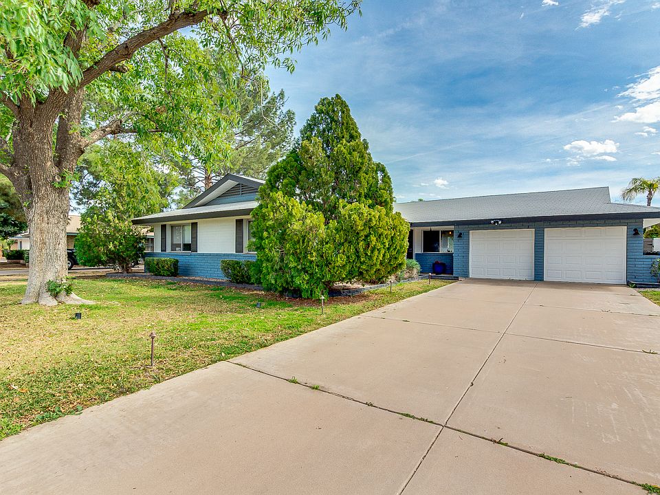 1st image of 1923 E Pebble Beach Dr