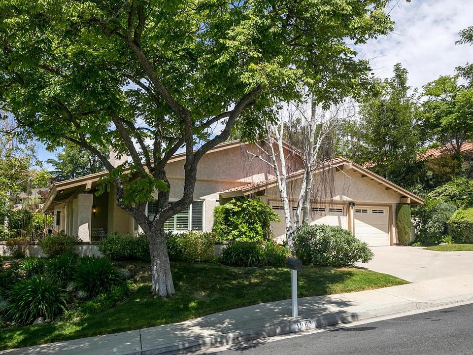 1st image of 3983 Calle Del Sol