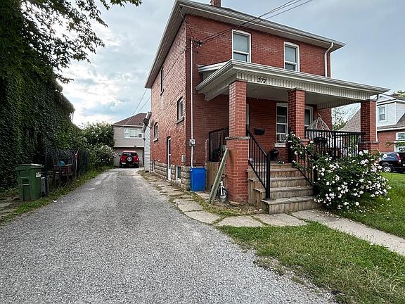 2nd image of 277 Niagara St