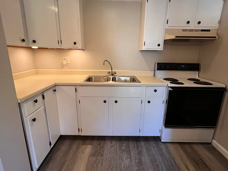 13 Orange St #2 — Photo 1