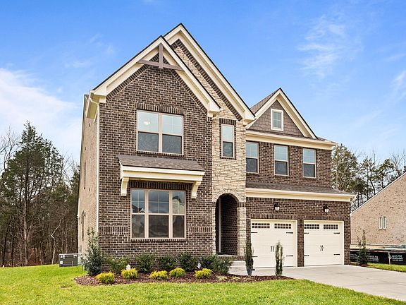 The Everly C Exterior