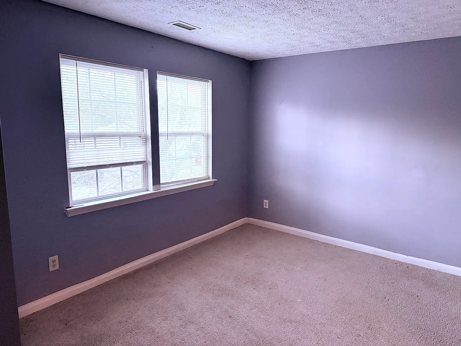4 bed, 1757 sqft, $695 — Photo 1