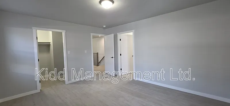 3 bed, 3.5 bath, 1710 sqft, $2,890 — Photo 4