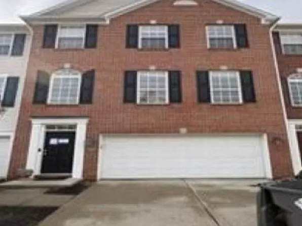 9461 Tanhurst Dr, Indianapolis, IN 46250