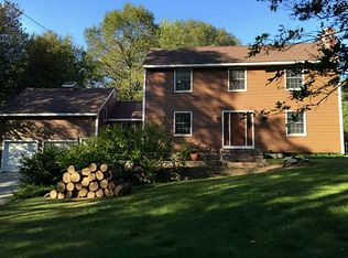 113 Burlingame Rd, Smithfield, RI 02917