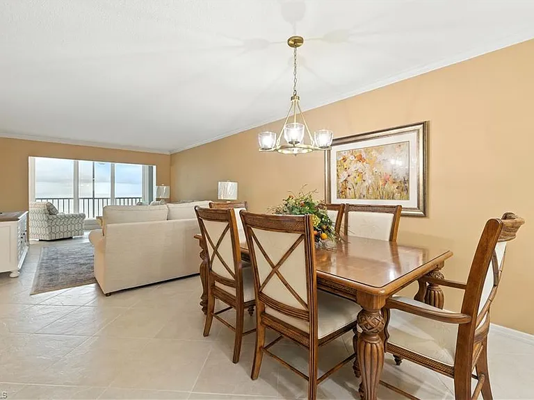 26000 Hickory Blvd #204 — Photo 10