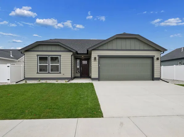 404 Needlegrass Ln, Kalispell, MT 59901