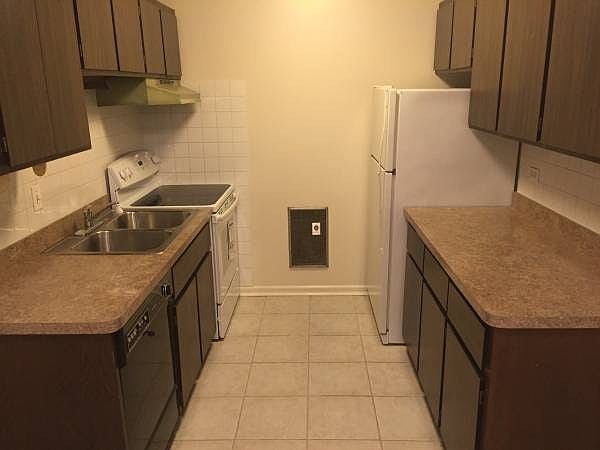 1st image of 9801 S Karlov Ave APT 105