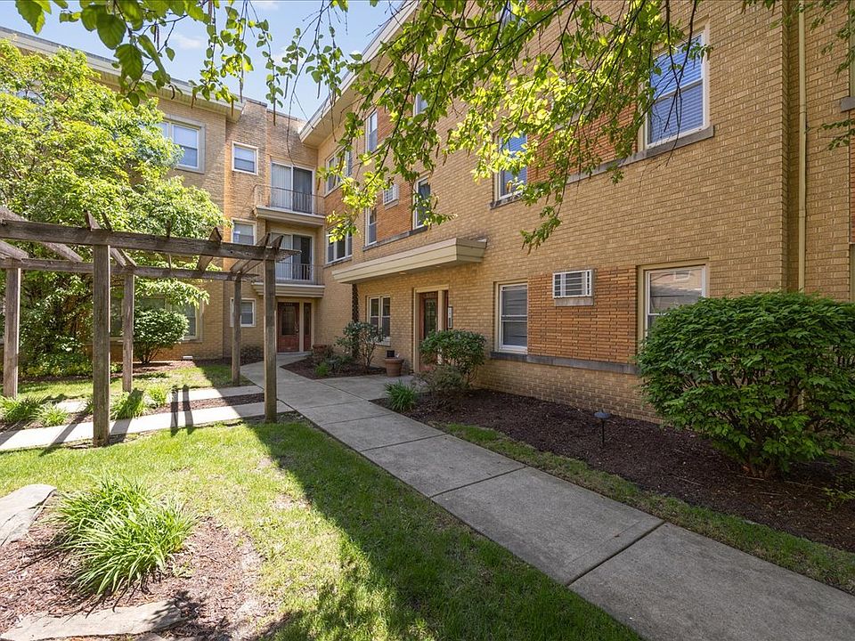 1st image of 1957 Euclid Ave APT 109
