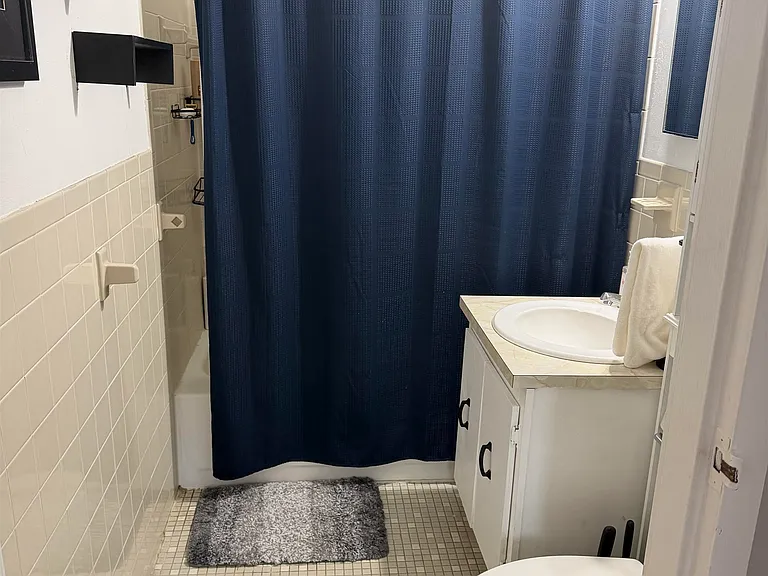 1321 Washington St #2A — Photo 6