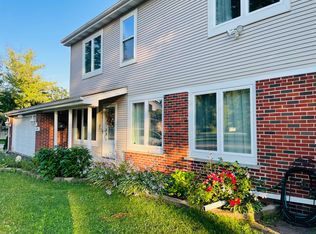 43 E Armitage Ave, Addison, IL 60101