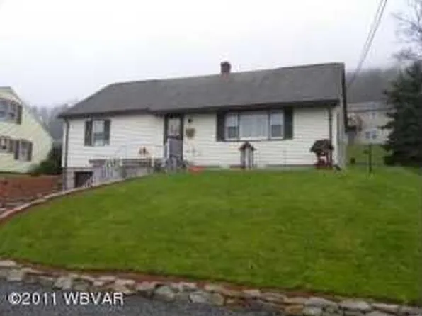 2939 Cochran Ave, South Williamsport, PA 17702