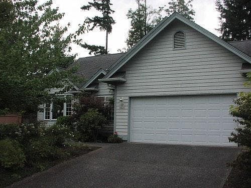 2nd image of 3801 Gablecrest Ct