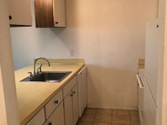 5th image of 518 156th Ave SE Unit C
