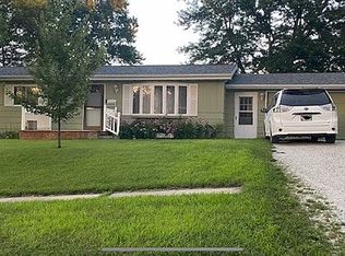 405 NE Q St, Leon, IA 50144