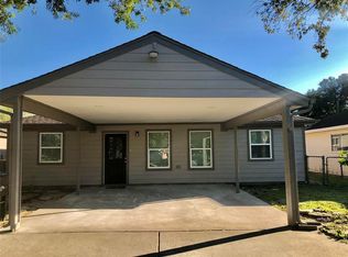 4818 E 27th St, Dickinson, TX 77539