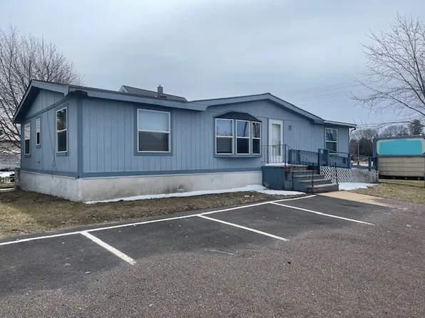 20017 E Sharon Ave, Houghton, MI 49931