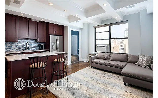 Sold by Douglas Elliman | media 15