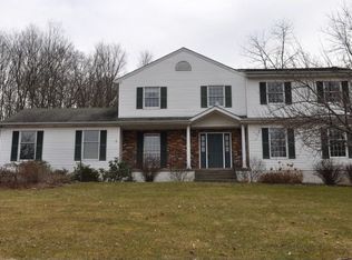 23 Sebastian Ct, Hopewell Junction, NY 12533