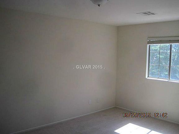 5th image of 908 Gary Carmena Ave