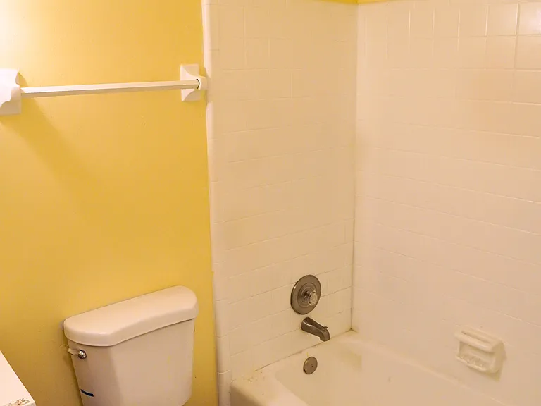 7190 Conant Ave #4 — Photo 9