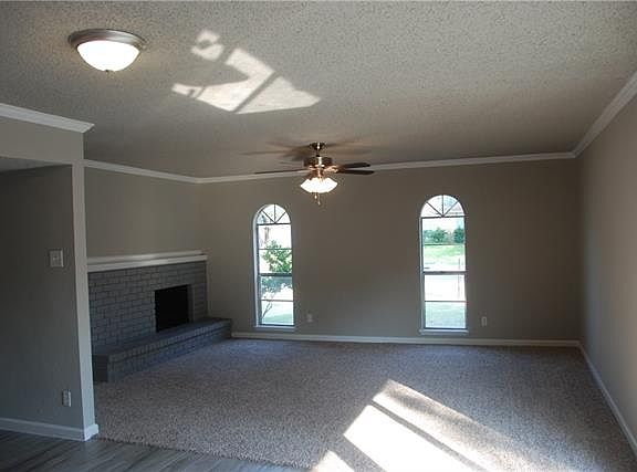 5th image of 3108 Furneaux Ln