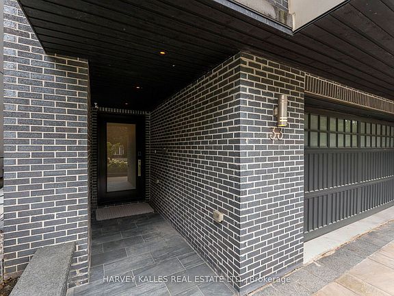 3rd image of 33 Tarlton Rd