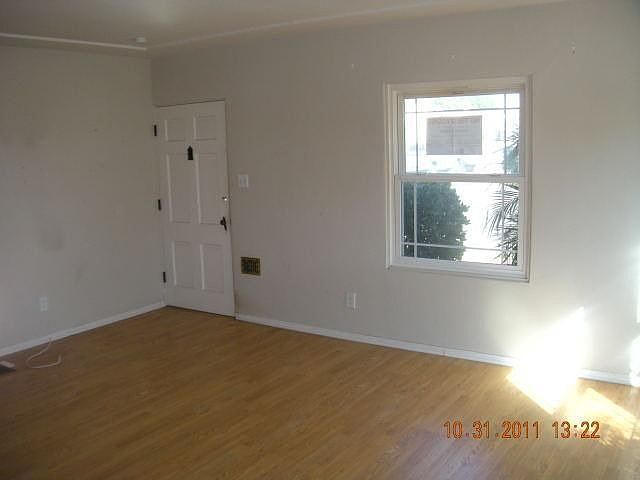 2nd image of 124 Brightwood Ave