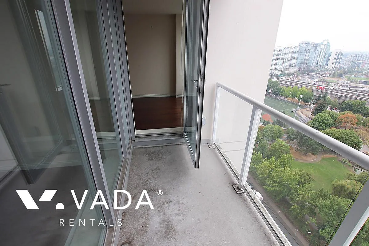 550 Taylor Street Vancouver — Photo 3
