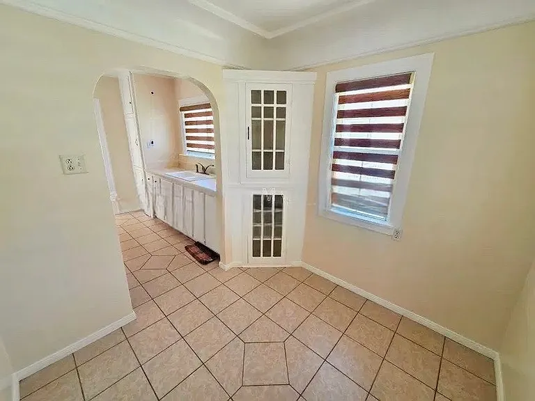 8448 California Ave #A — Photo 20