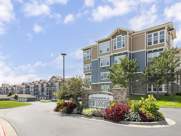 The Residences At New Longview — Photo 20