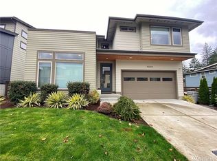 5208 Ne 11th Place, RENTON, WA 98059