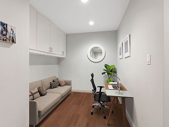 5th image of 225 E 34th St APT 4B