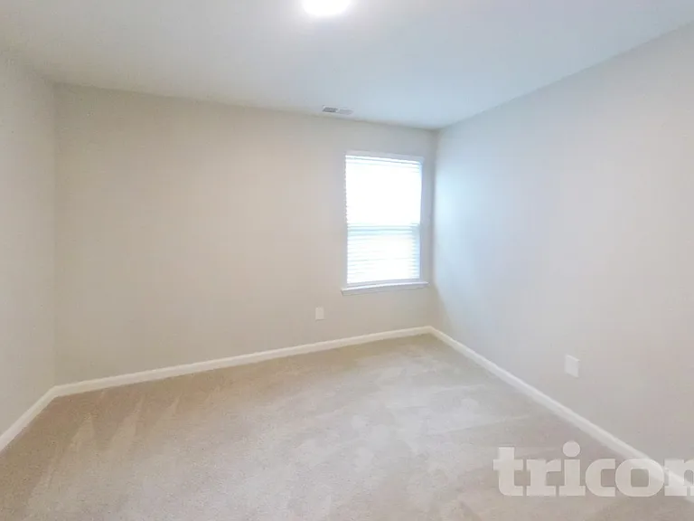 108 Fennec Dr — Photo 14