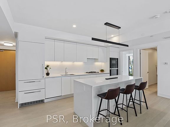 4th image of 200 Keewatin Ave #304