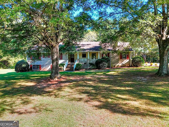 4th image of 3520 Tom Brewer Rd