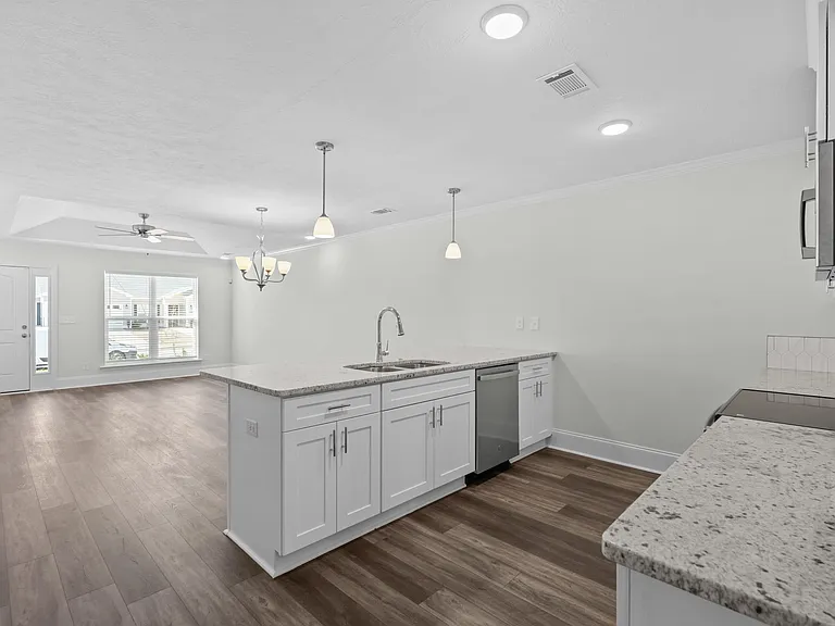 8115 Bannock Cir — Photo 21