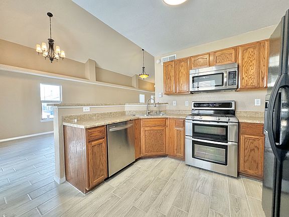 3rd image of 14169 Tierra Delfin Dr
