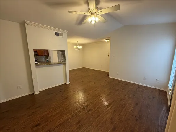 6602 Harbor Town Dr APT 308, Houston, TX 77036