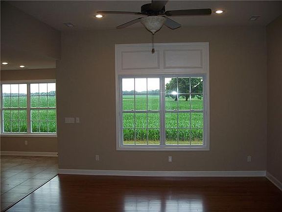 5th image of 408 Yorkshire Way Lot 137