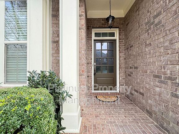 2nd image of 1608 Legrand Cir